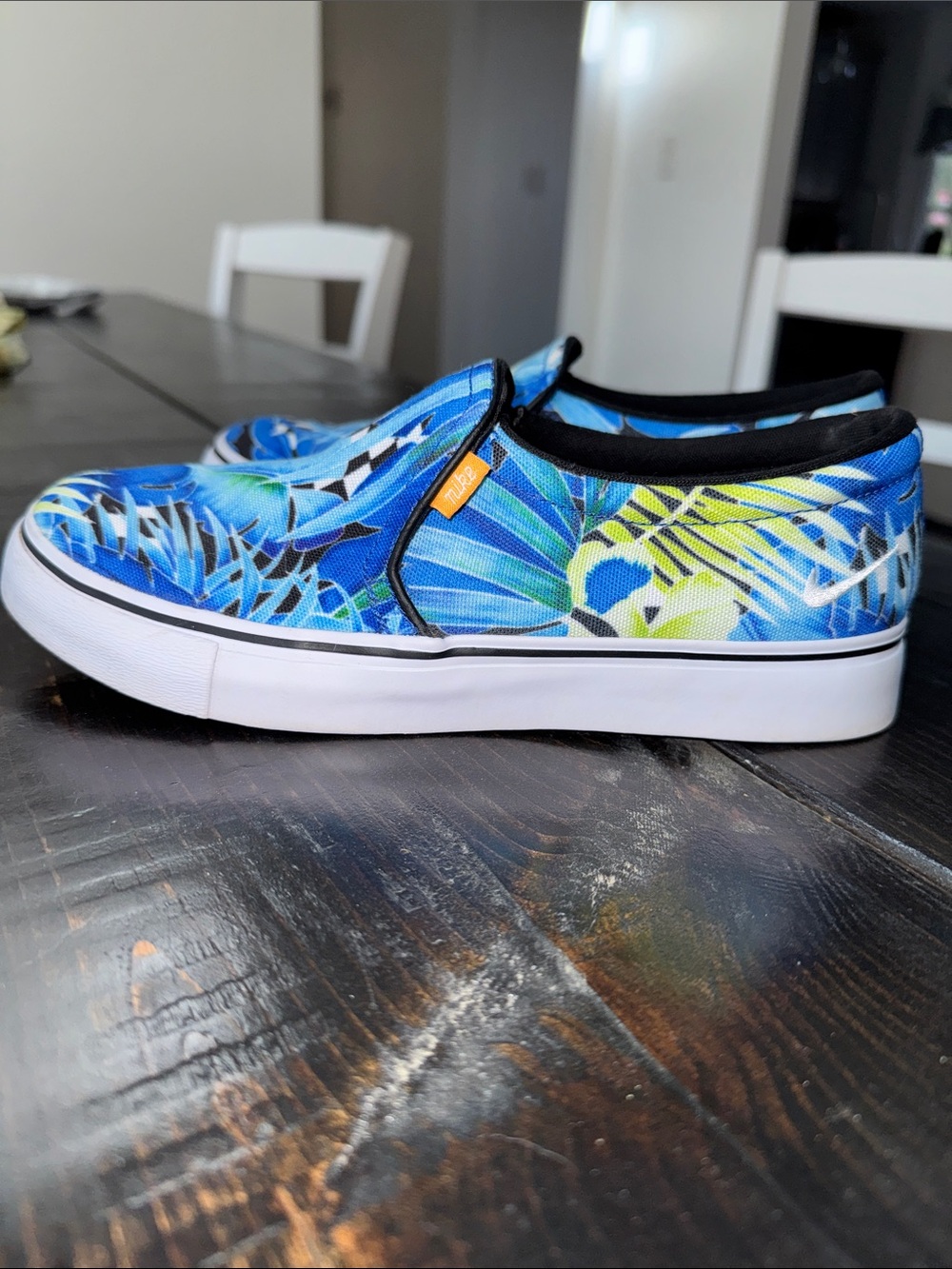 Nike Blue & Green Slip-On Tropical Print Loafers